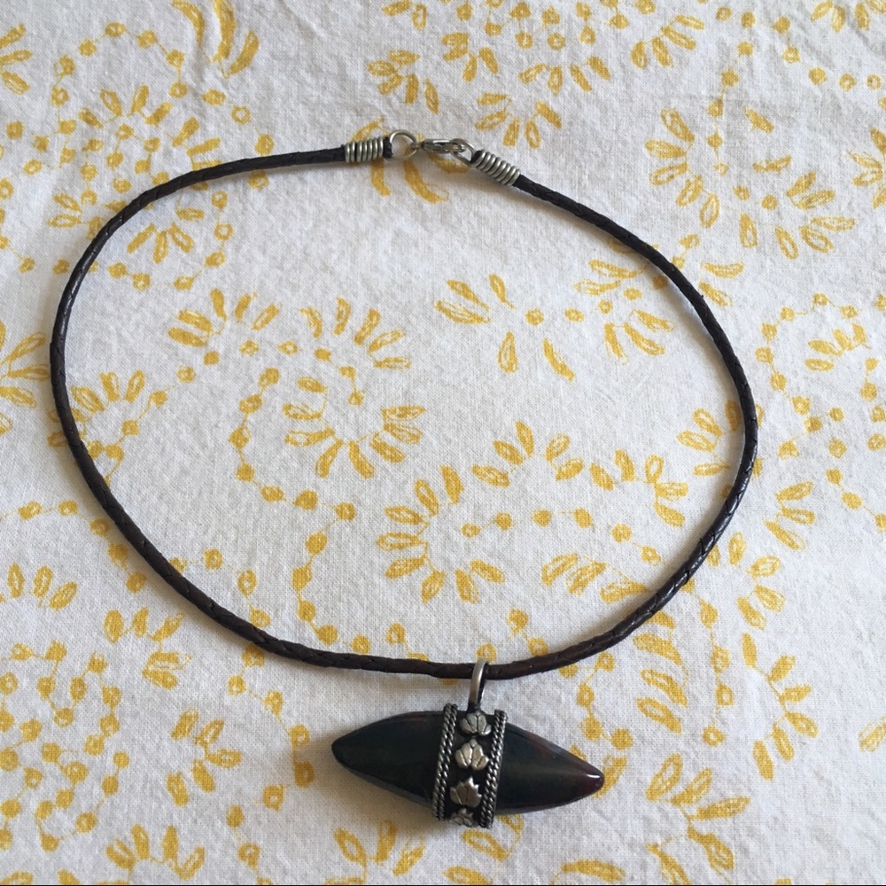 Indian choker